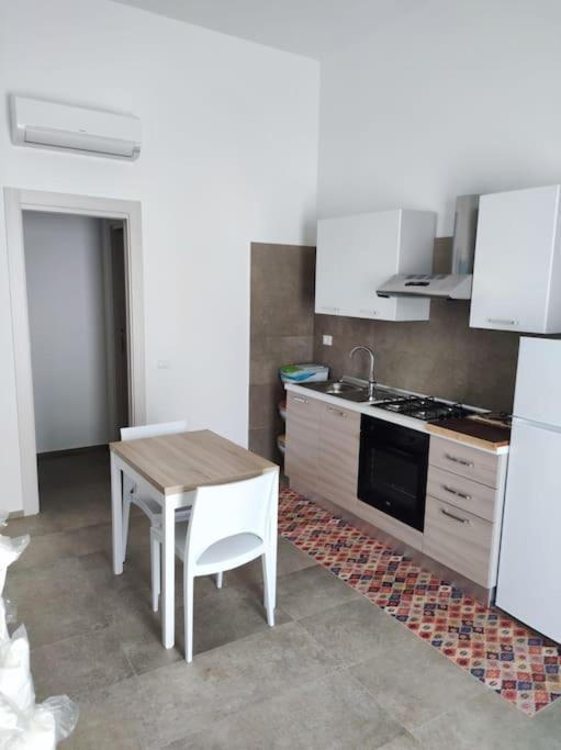 Appartamento Sul Mare Con Parcheggio Privato 莫诺波利 外观 照片